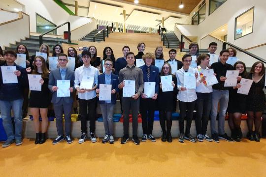 Alle deelnemers Anglia examen geslaagd
